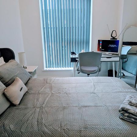 Contemporary Double Ensuite Room Birmingham Luaran gambar